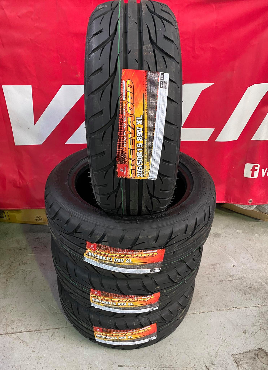 VALINO GREEVA ヴァリノ グリーヴァ 08D 215/40R17 87W 2本 タイヤ [代